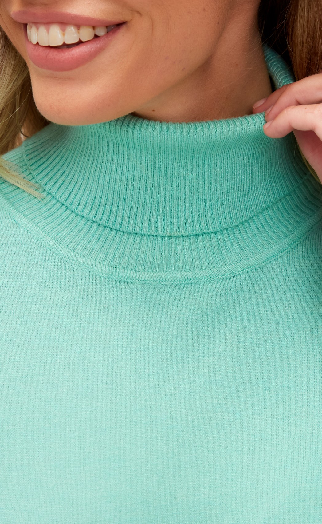 Водолазка женская однотонная кашемировая P215-01 ментол