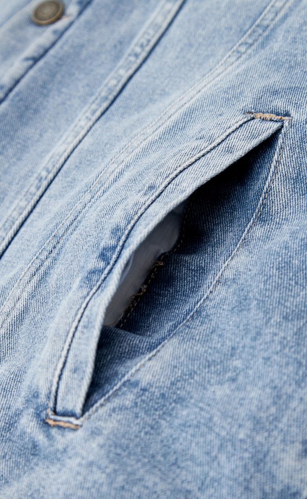 Куртка мужская джинсовая утепленная F021-1370-01W голубой