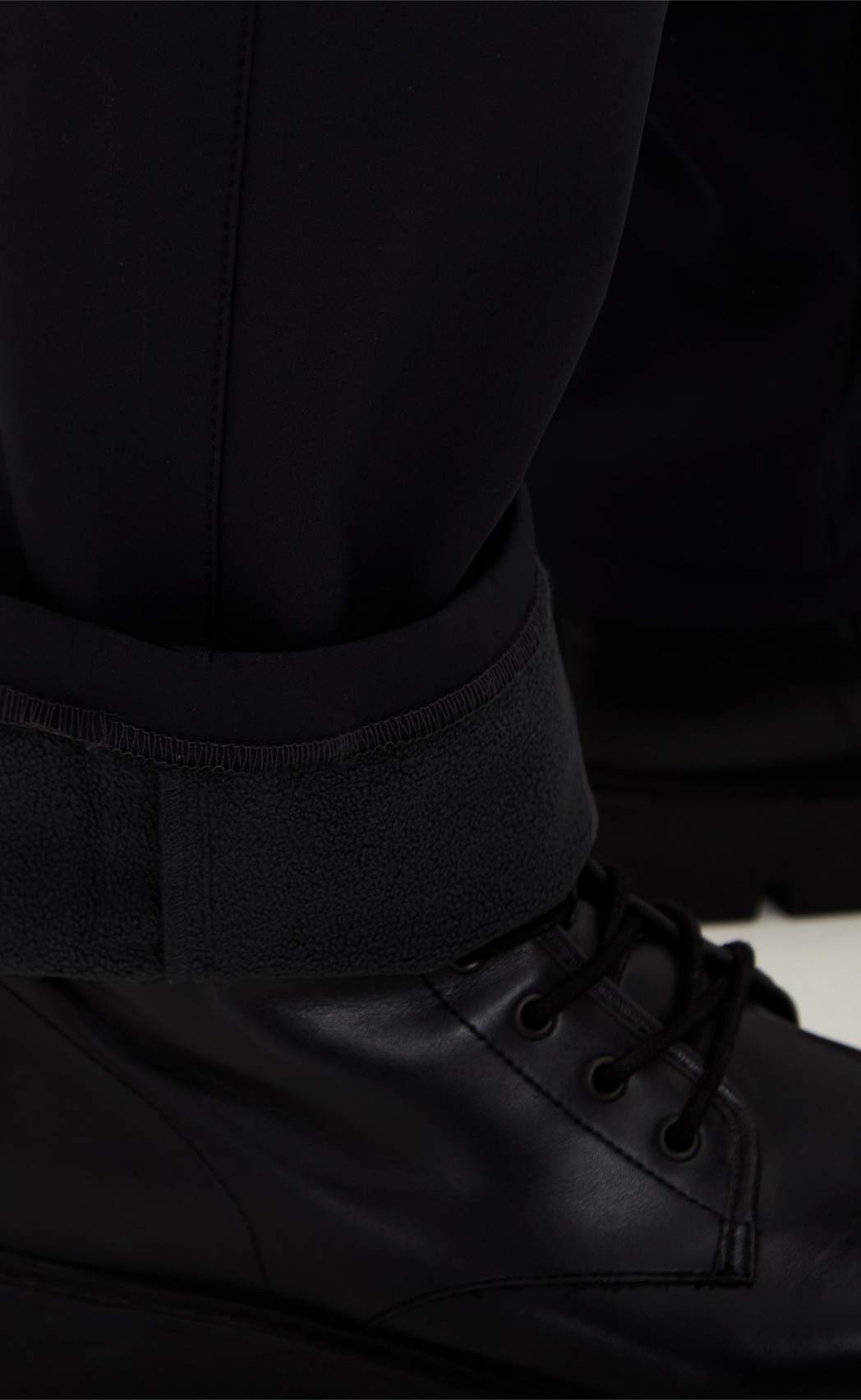 Брюки утепл F221-08-23000 black