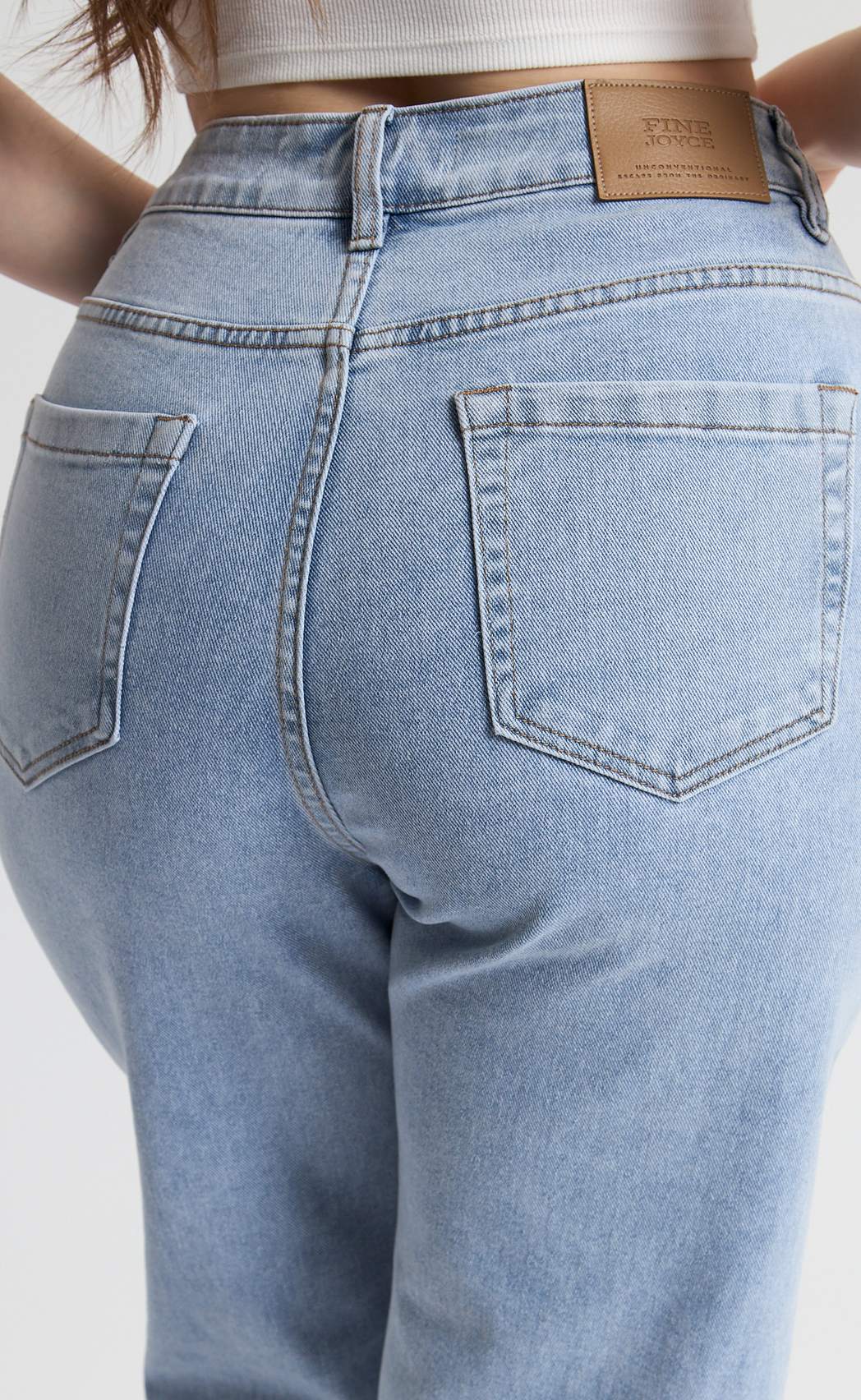 Джинсы жен. F612-01-572E l.blue